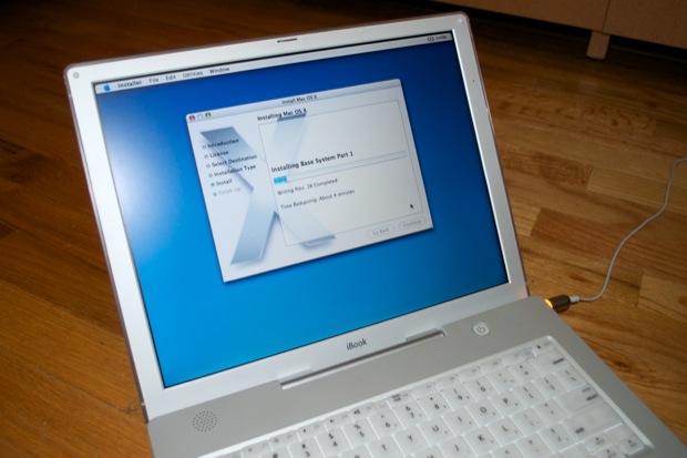 14inch_g4_ibook_a 6