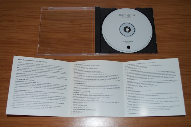 Apple_demo_CDs_0013