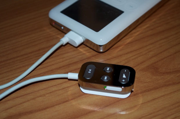 ipod1and2remotes_0061
