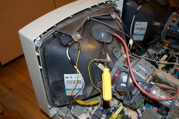 mac_tv_restoration_0035
