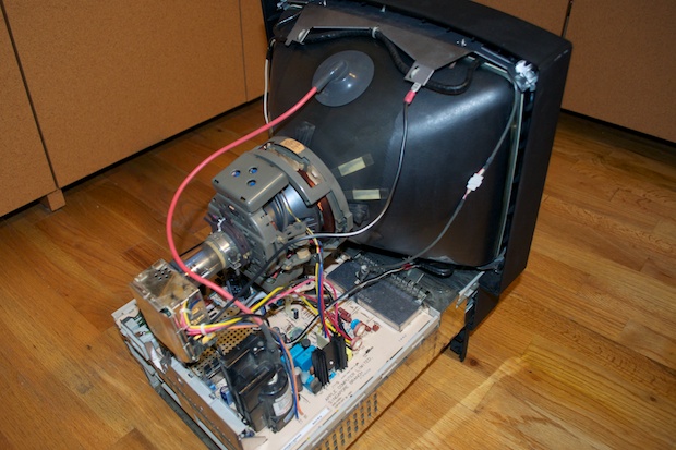 mac_tv_restoration_0058