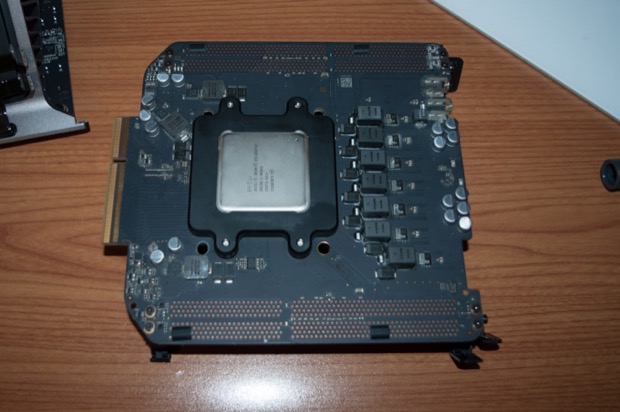 macpro_cpu_ram_upgrade_0020