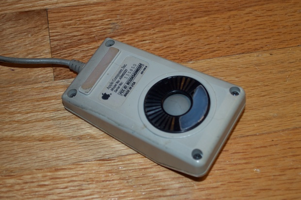 MacSE_2_ 11-23-53
